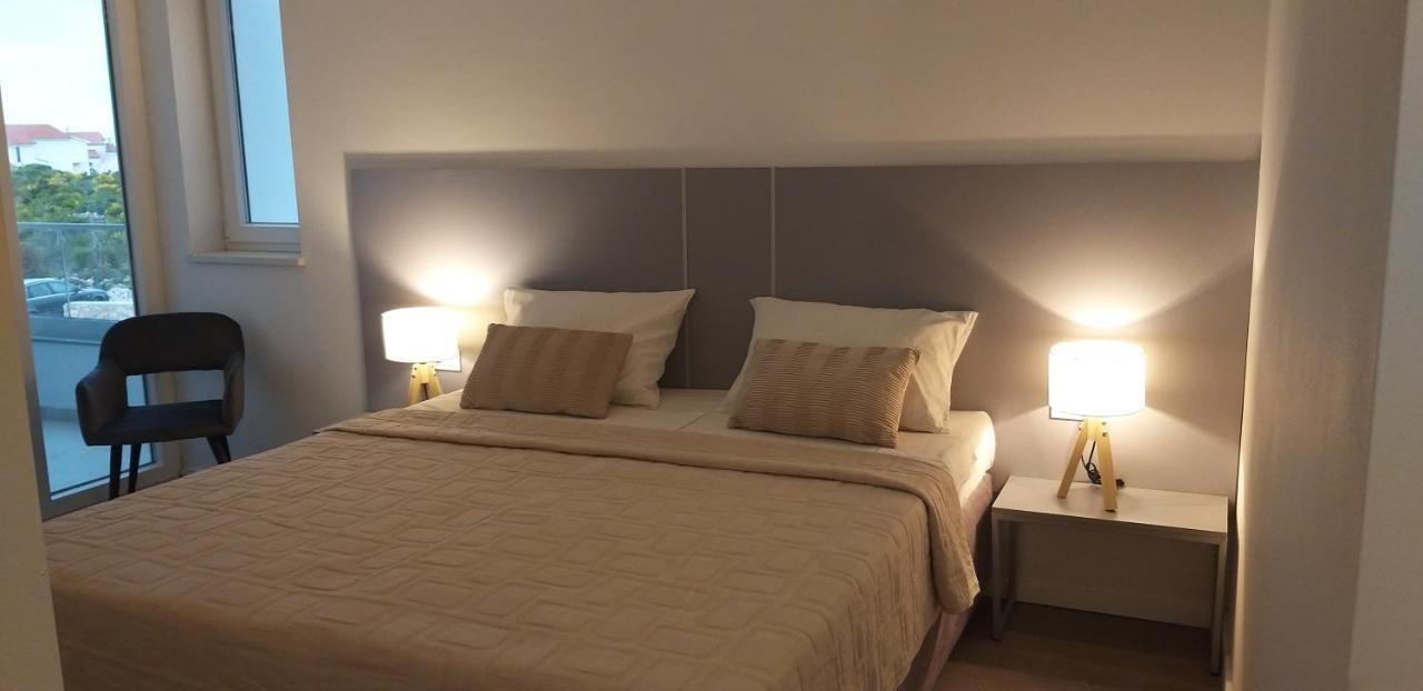 Villa Cala, Hotel Rooms&Apartments Novalja Εξωτερικό φωτογραφία