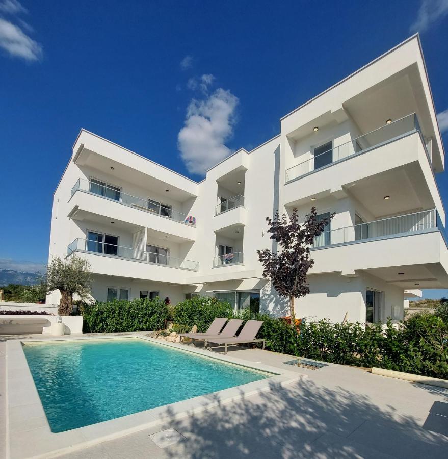 Villa Cala, Hotel Rooms&Apartments Novalja Εξωτερικό φωτογραφία
