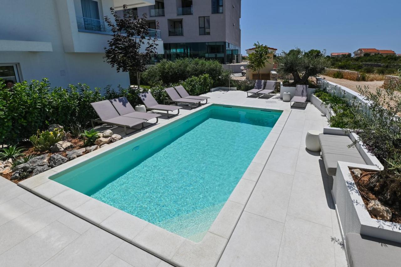 Villa Cala, Hotel Rooms&Apartments Novalja Εξωτερικό φωτογραφία